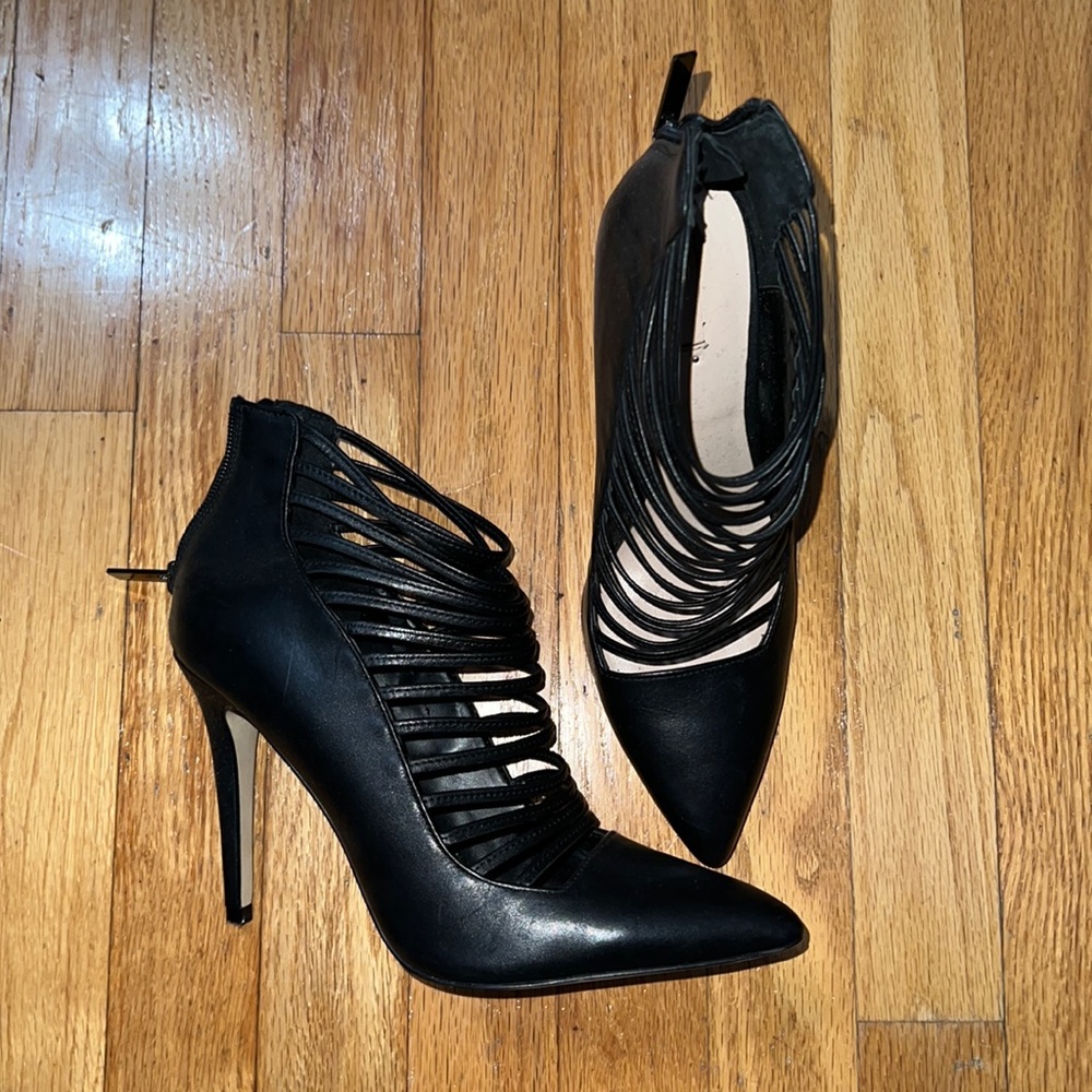 Black Aldo Pumps